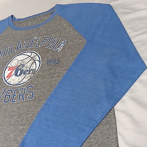 NBA..Tee Shirt..Sz.2XL..Gray&Blue - Picture 2 of 4